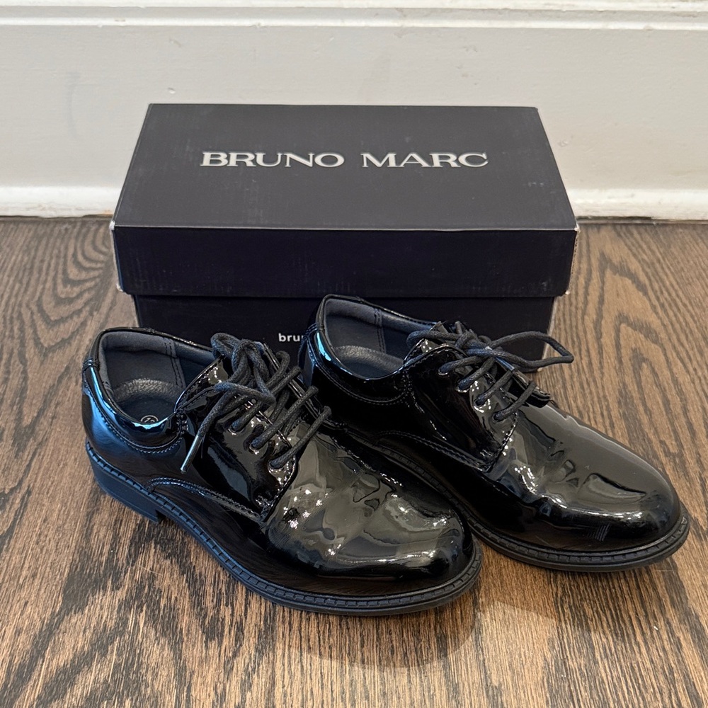 Bruno Marc Boys Black Patent Dress Shoes
